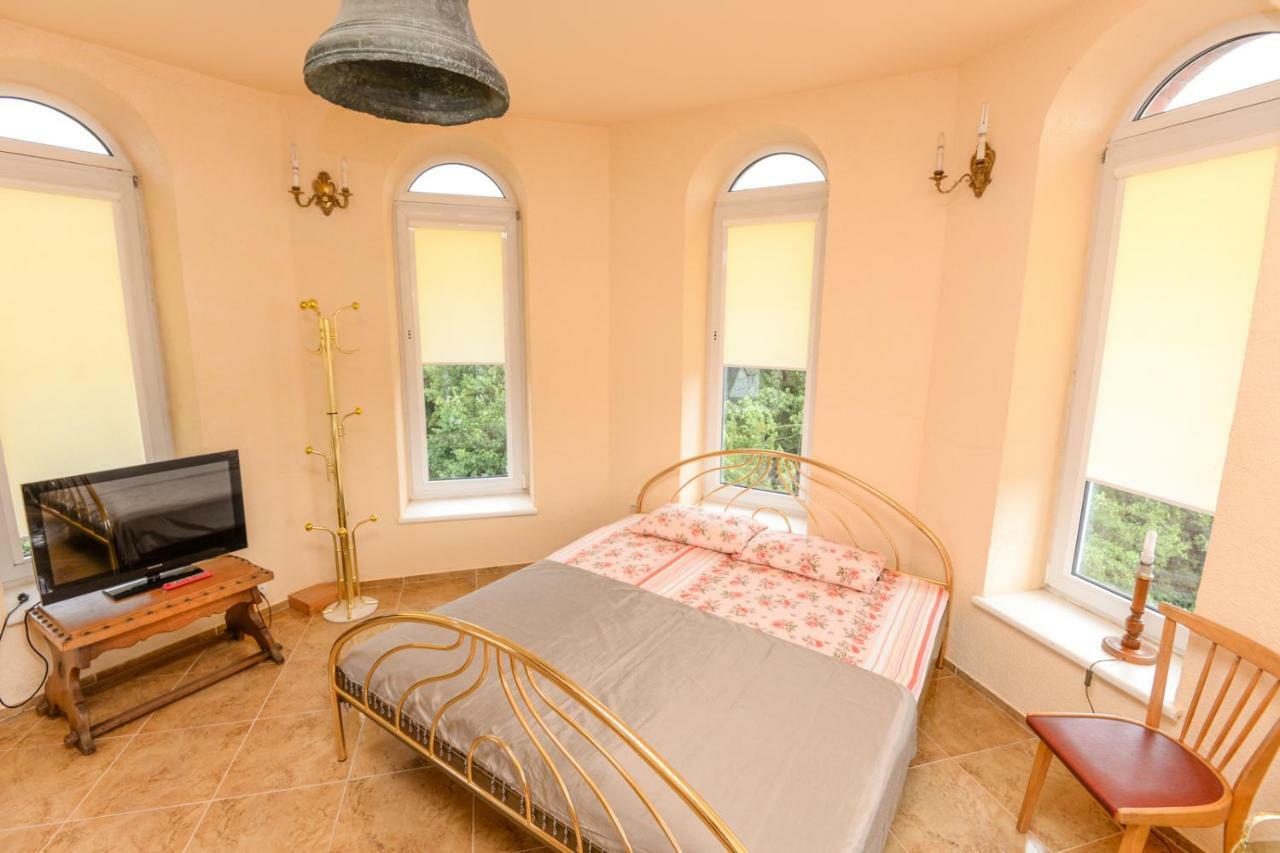 פלאנגה Red Tower Apartments מראה חיצוני תמונה