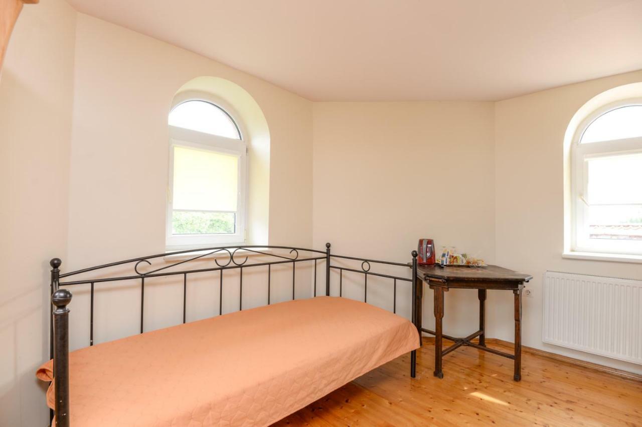 פלאנגה Red Tower Apartments מראה חיצוני תמונה