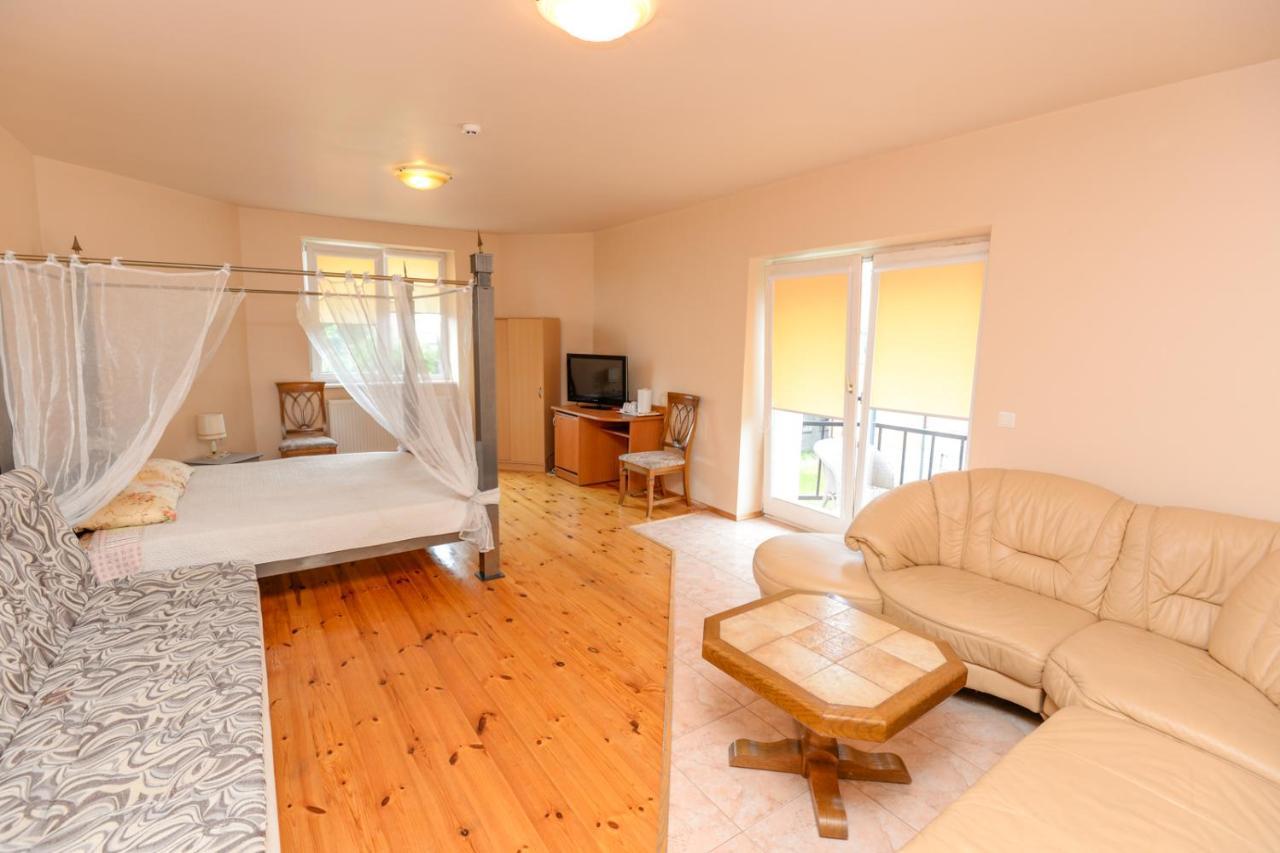 פלאנגה Red Tower Apartments מראה חיצוני תמונה